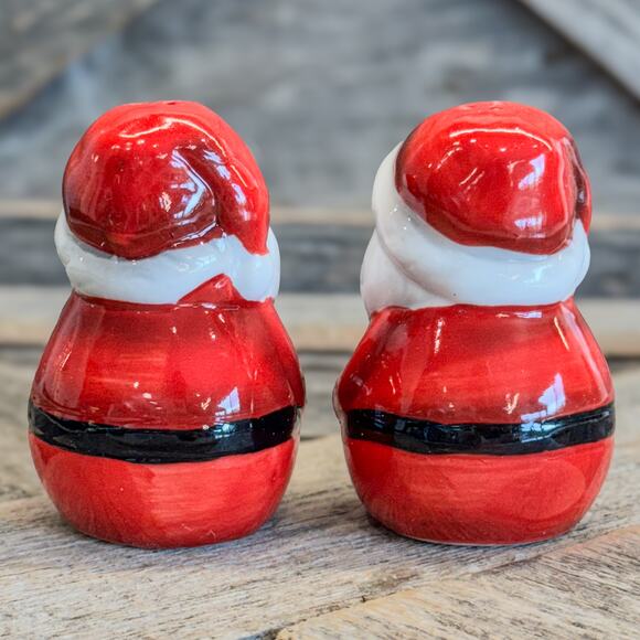 Set of Ceramic Jolly Santa Claus Salt and Pepper Shaker Set, Christmas Kitchen - Picture 3 of 8